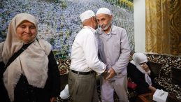 25 Yıllık Küslük Mekke’de Sona Erdi!