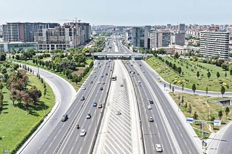 Plaj kalabalığı