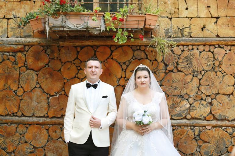 Çağlar ve Dilek Gökgül'ün düğününden bir kare.