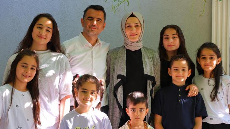 7 Çocuklu Öğretmen Çiftinden Bakan’a Talepler