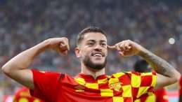 Ada ekiplerinden Romulo atağı!