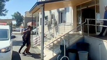 Adana'da Firari H&uuml;k&uuml;ml&uuml; Polisin Takibiyle Yakalandı