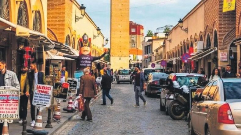 Adana’da Evlenecek Çiftlere Beyaz Eşya ve Mobilya İndirimi