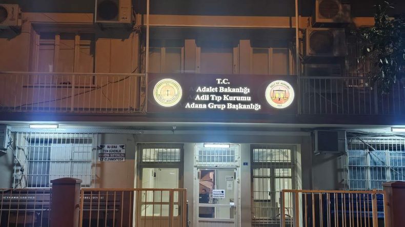 Adana’da Üzücü Kaza! Sulama Kanalına Düşen Kamyonette Baba ve İki Kızı Hayatını Kaybetti