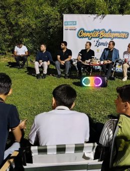 AK Gençlik İzmir, Kemalpaşa'da Gençlik Buluşması Düzenledi