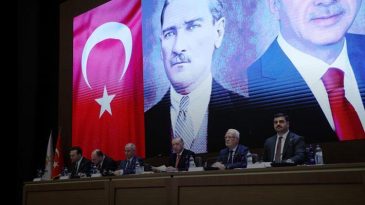 AK Parti MKYK toplantısı başladı