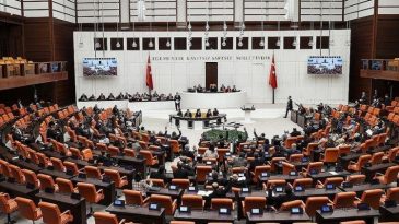 AK Parti'den Emekli Maaşlarıyla İlgili &Ouml;nemli A&ccedil;ıklama