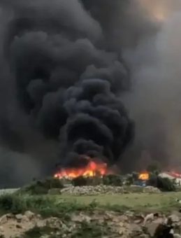 AK Partili Eroğlu’ndan Kınay’a şok suçlama! "Belediye yönetimi atıkları bilinçli olarak kendisi yakıyor"