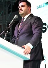 AK Partili İnan’dan CHP’ye Sert Eleştiriler! İl başkanınız Lüks Araçla İzmirli Vatandaşları Taşısın!