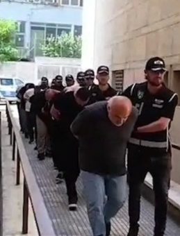 Akıl almaz emlak vurgununa polis engeli: 1’i tapu memuru 11 kişi gözaltına alındı, 8 kişi tutuklandı