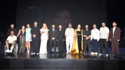 AKM'de Kayahan’ın Şarkıları Yankılandı