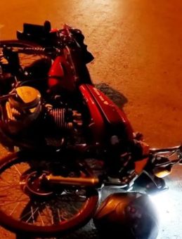 Aksaray'da Kaza: Motosiklet Otomobile Çarptı, 1 Yaralı