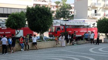 Antalya’da 5 Yıldızlı Otelde Yangın Paniği: Turistler Tahliye Edildi
