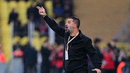 Arda Turan’dan Transfer Açıklaması! Süper Lig’den Futbolcu Alacak mı?