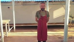 Arkadaşlarını döverek öldürdüler