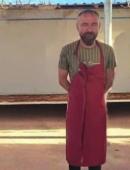 Arkadaşlarını döverek öldürdüler