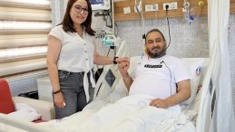 Aynı diyaliz makinesine bağlandılar, aşk onlara şifa oldu!