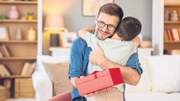 Babalara 50 Milyarlık Hediye