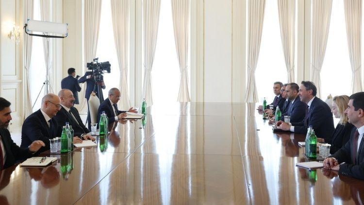 Bakan Bayraktar, ‘Bakü Enerji Haftası’ açılış törenine katıldı