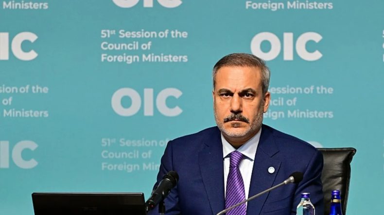 Bakan Fidan'dan Çinli Mevkidaşı ile 'İsrail-İran Savaşı' Üzerine Görüşme