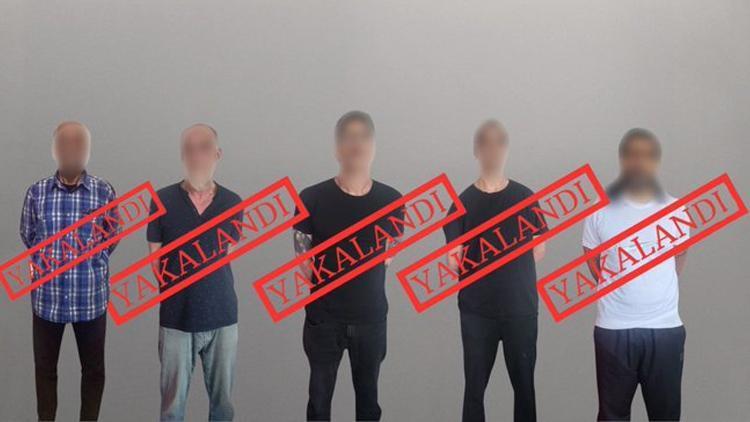 Bakan Yerlikaya Duyurdu: Kırmızı Bülten’le Aranan 5 Suçlu Daha Türkiye’ye Getirildi