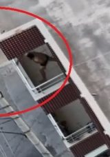 Balkondan Uyuşturucu Atan Şüpheli Dronla Tespit Edildi: 9 Gözaltı