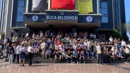 Başkan Duman, Tugay’a Özenerek Sokağa İndi: Çöp Topladı ve İşçileri Tehdit Etti