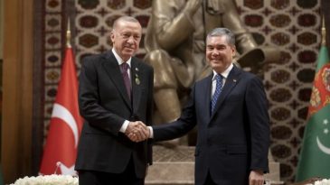 Başkan Erdoğan T&uuml;rkmenistan Lideri Berdimuhammedov ile Buluştu