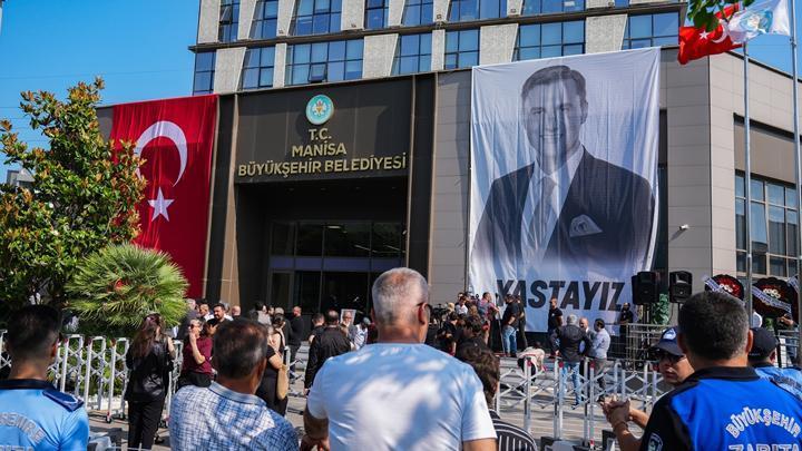 Başkan Ferdi Zeyrek’e Veda Töreni Düzenlendi