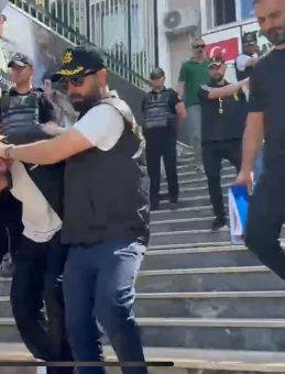 Bayram Öncesi İntikam: 3 Yıl Önce Kardeşlerini Öldürenin Babası Hayatını Kaybetti