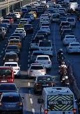 Bayram Yoğunluğuna Trafik Düzenlemesi: Kamyon, Çekici ve Tankerlerin Seyrine Geçici Kısıtlama