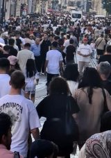 Bayramın Son Gününde Taksim, Eminönü ve Belgrad Ormanı’nda Yoğunluk Yaşandı