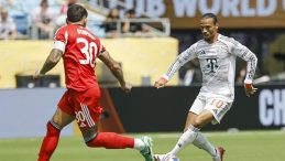 Benfica Bayern Münih'i devirdi, son 16'ya yükseldi! Sane 11'de başladı!