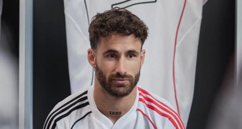 Beşiktaş’ın Yeni Sezon Formaları Satışa Çıktı