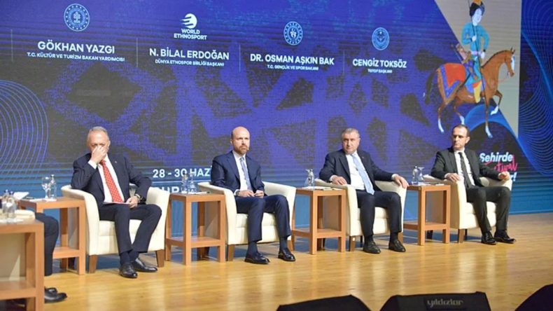 Bilal Erdoğan: Yaşadığımız Dönemin En Büyük Hastalığı Her Şeyin Değersizleşmesi
