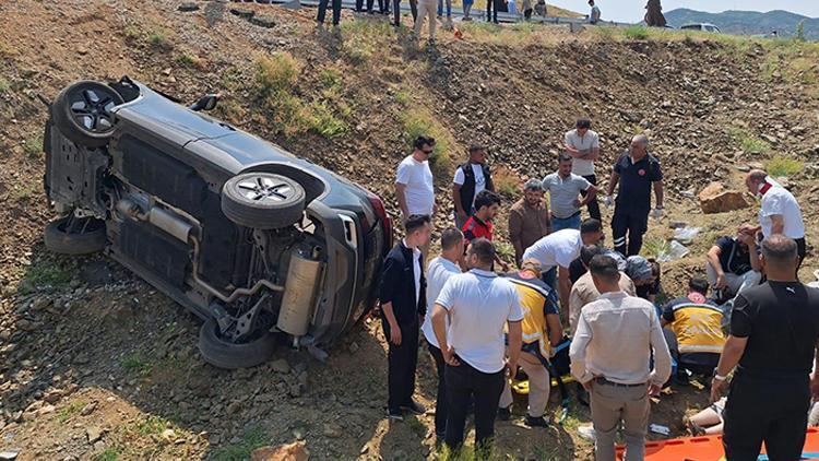 Bingöl’de Otomobil Şarampole Devrildi: 5 Yaralı