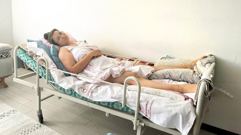 Bu haykırışa kulak verin… Çağlar Gökgül, eşi Dilek Gökgül’ü 6’ncı kattan atarak felç kalmasına neden olduğu suçlamasıyla tutuklandı