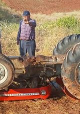 Buğday Tarlasında Üzücü Kaza! Traktör Devrildi: 1 Kişi Hayatını Kaybetti, 1 Kişi Ağır Yaralı