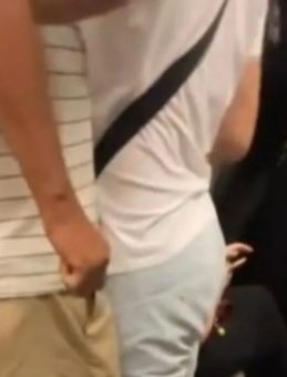 Bursa metrosunda gergin anlar: Bayram gezisinde yer kavgası!