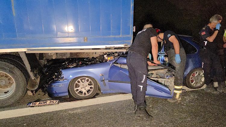 Bursa'da Feci Kaza: 1 Kişi Hayatını Kaybetti, 1 Kişi Ağır Yaralı