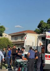 Bursa’da Duygusal Kaza: Anne ile 5 Yaşındaki Kızı Hastaneye Kaldırıldı