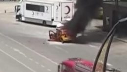 Çakmağı Çakmasıyla Araç Alev Topuna Döndü