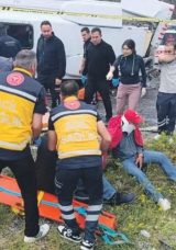 Cenaze Dönüşü Trafik Kazası: 2 Kişi Hayatını Kaybetti, 15 Yaralı