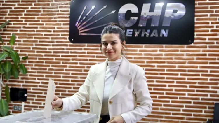 Ceyhan Belediyesi’nde Başkan Vekilliği Sevil Yıldız’a Emanet