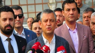 CHP Genel Başkanı Özel: Hepimizin bayram gibi bayramlara kavuşacağı yarınları diliyorum