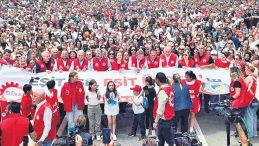 CHP Grev Kaosunu Şova Çevirdi: Tugay ve Soyer Birbirini Suçladı