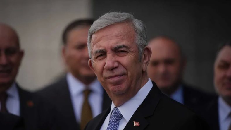 CHP'deki Gerginlik Sosyal Medyada Yayıldı! Mansur Yavaş'tan Sözcü'ye Sert Yalanlama: "Böyle Bir Sözüm Olmadı"