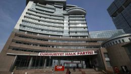 CHP’de İstifa ve Mezhepçilik Gerilimi: Meclis Üyesi Ahmet Öksüz “Ayrımcılığa Maruz Kaldım” Dedi!