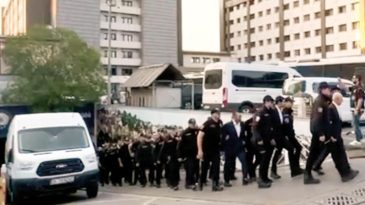 CHP’li 5 Başkan Görevden Alındı