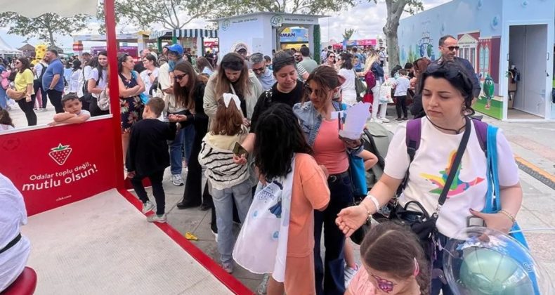 Çilek, Yaratıcı Çocuk Festivali’nde Miniklerle Buluştu